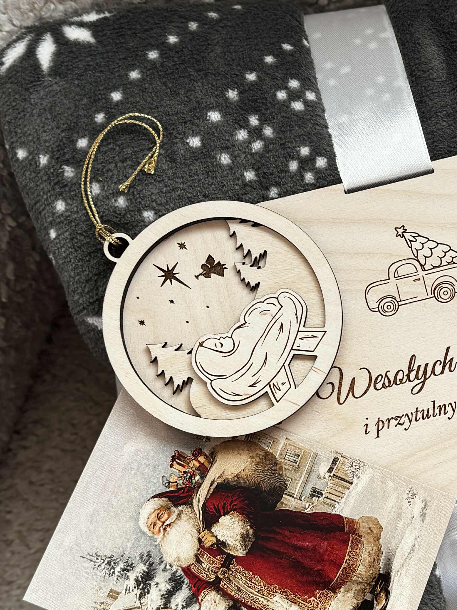 Bombka z Małym Jezuskiem