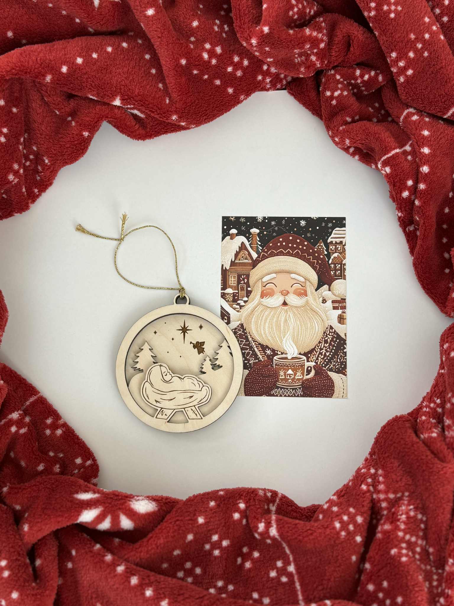 Bombka z Małym Jezuskiem